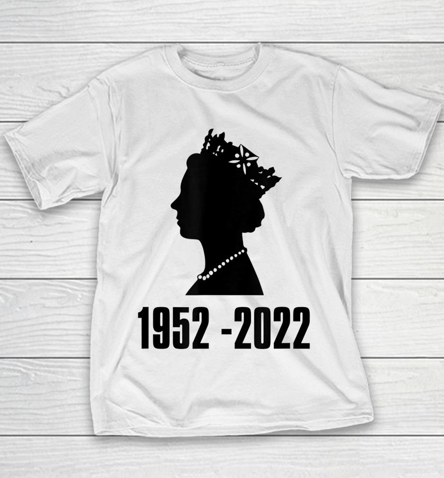 Queen Of England Elizabeth Ii 1952 - 2022 Youth T-Shirt