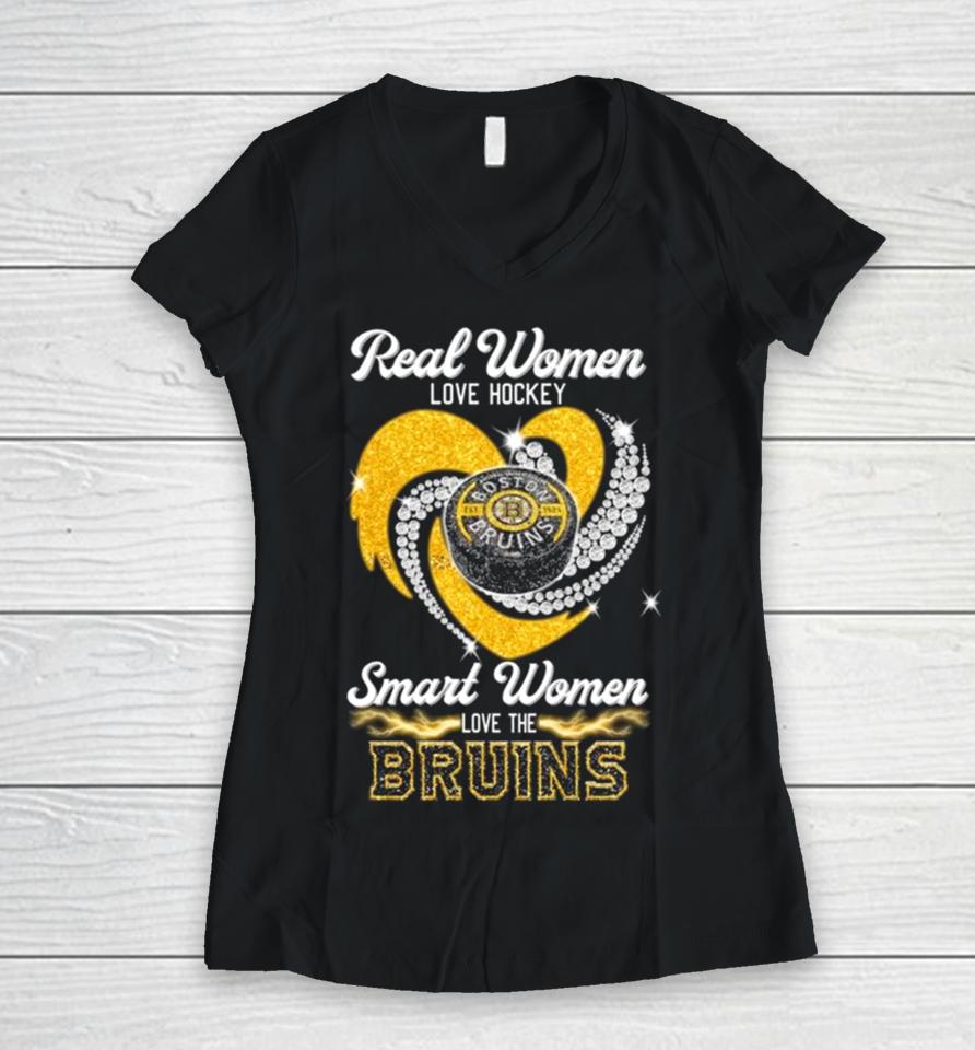 Real Women Love Hockey Smart Women Love The Boston Bruins Heart Diamond 2023 Women V-Neck T-Shirt