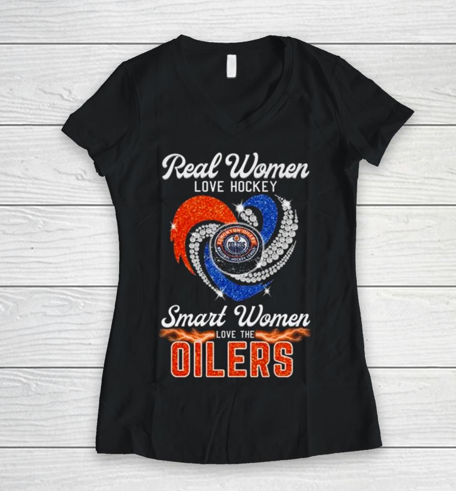 Real Women Love Hockey Smart Women Love The Edmonton Oilers Diamond Heart Women V-Neck T-Shirt