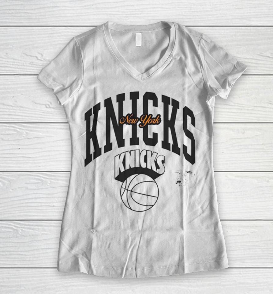 Retro Basketball Team New York Knicks Nba Women V-Neck T-Shirt