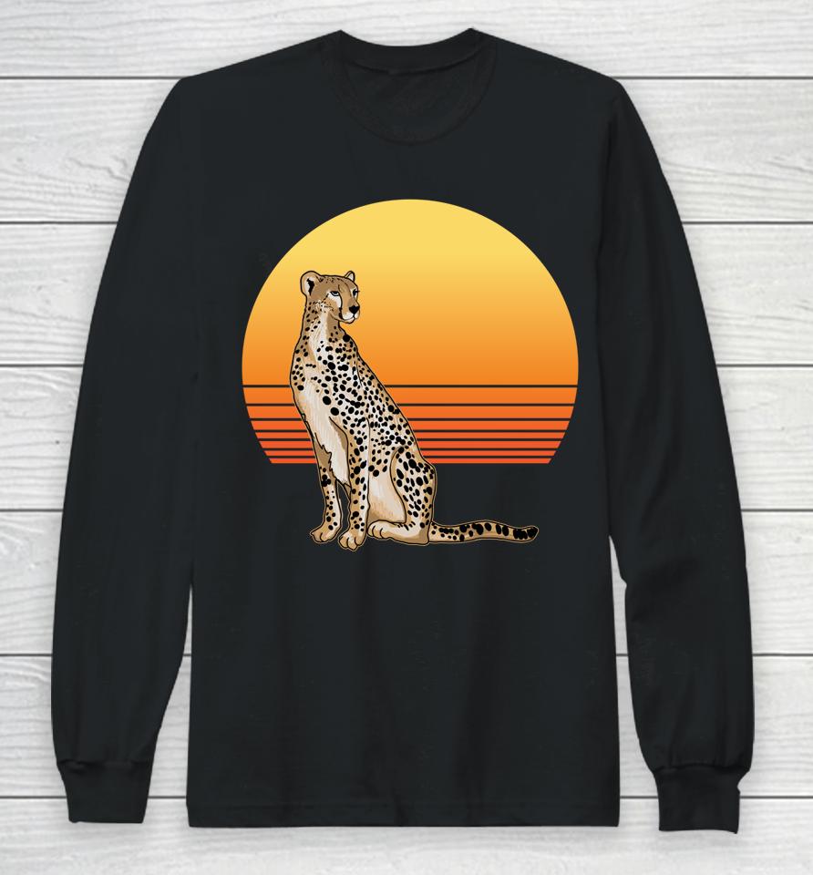 Retro Cheetah Lover Illustration Wild Cat Love Long Sleeve T-Shirt