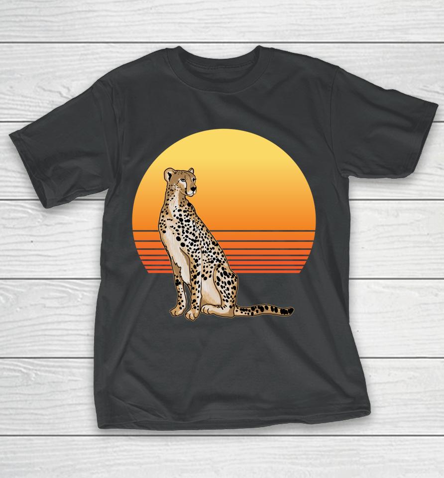 Retro Cheetah Lover Illustration Wild Cat Love T-Shirt