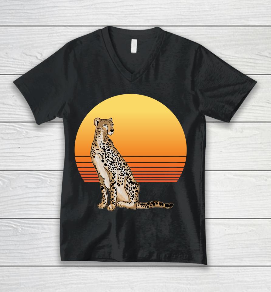 Retro Cheetah Lover Illustration Wild Cat Love Unisex V-Neck T-Shirt