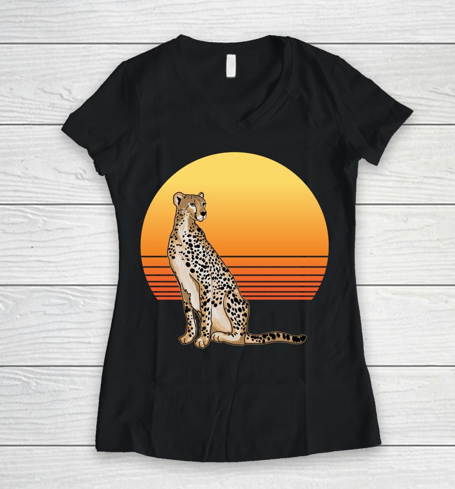 Retro Cheetah Lover Illustration Wild Cat Love Women V-Neck T-Shirt