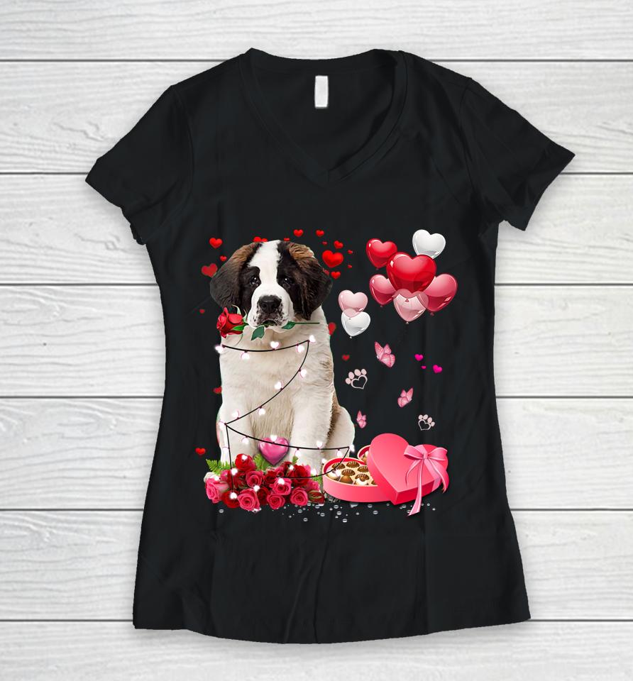 Saint Bernard Rose Heart Happy Valentine Day Dog Mom Women V-Neck T-Shirt