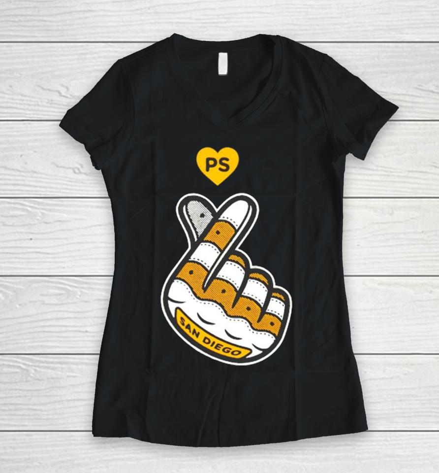 San Diego Finger Heart Women V-Neck T-Shirt