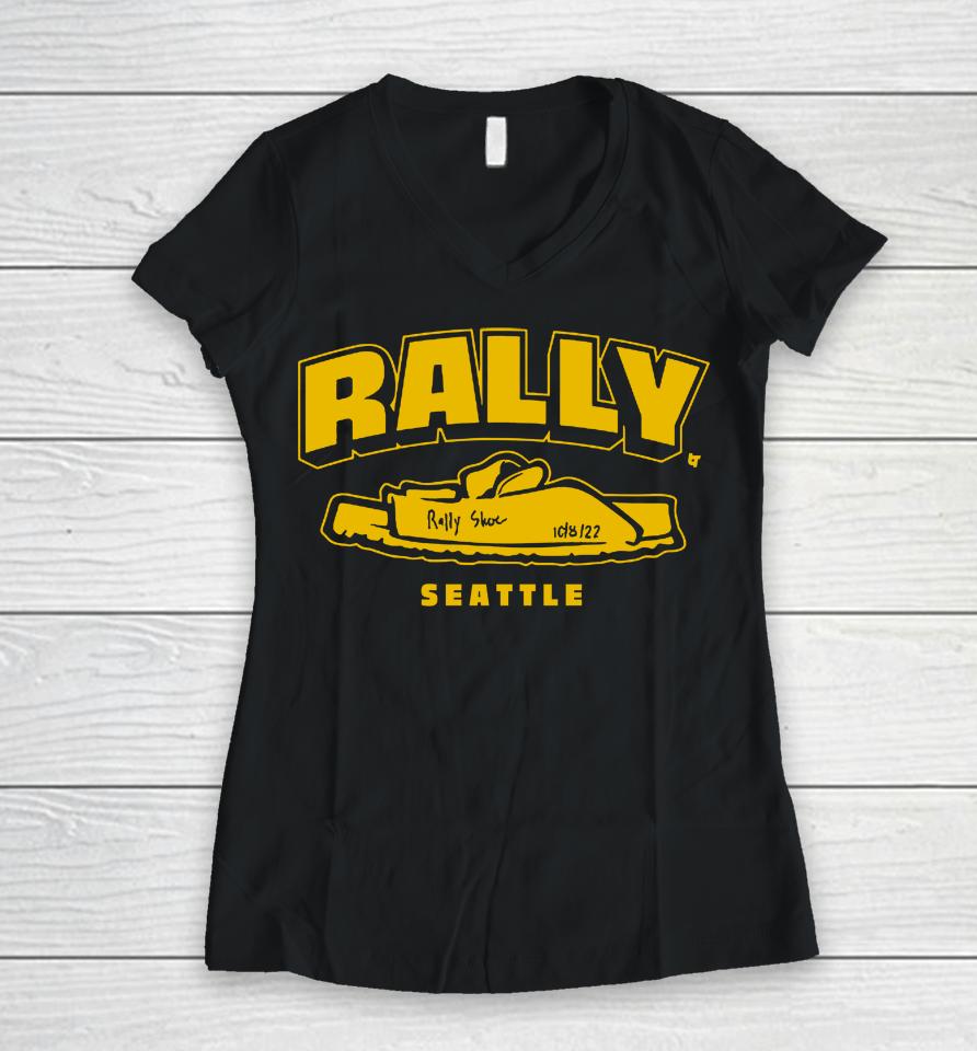 Seattle Mariners Rally Shoe 10-8-22 Women V-Neck T-Shirt