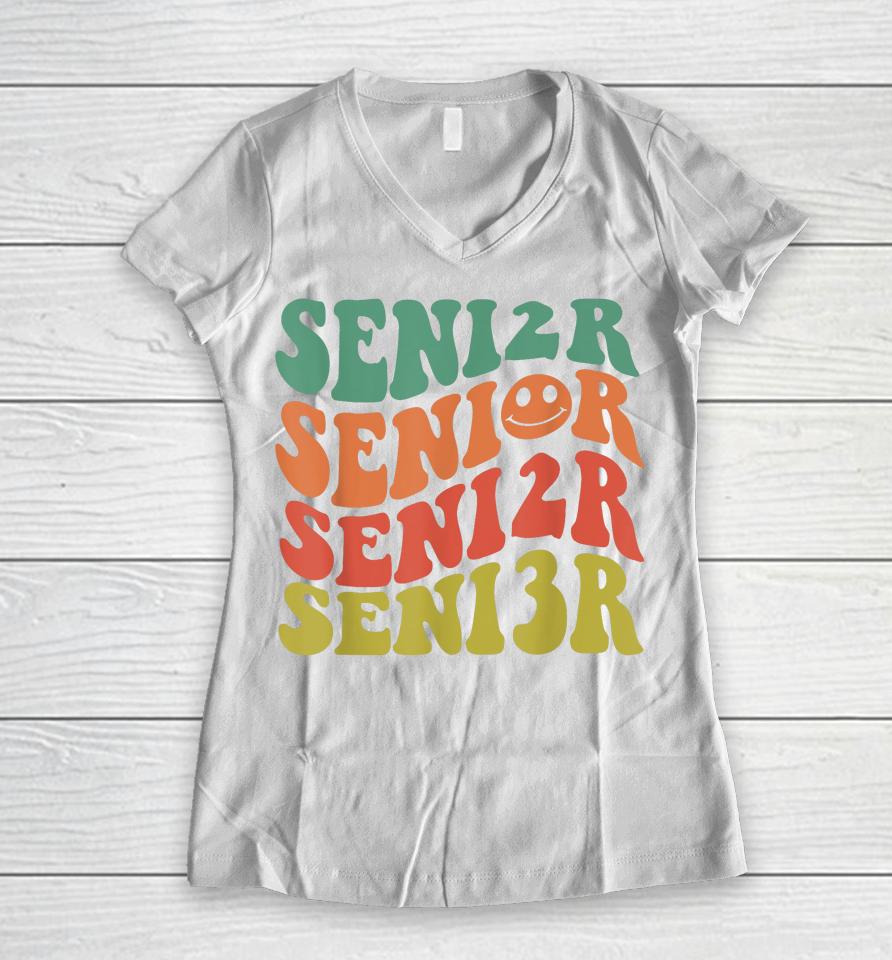 Senior 2023 Class Of 2023 Retro Groovy Seniors Graduation 23 Women V-Neck T-Shirt