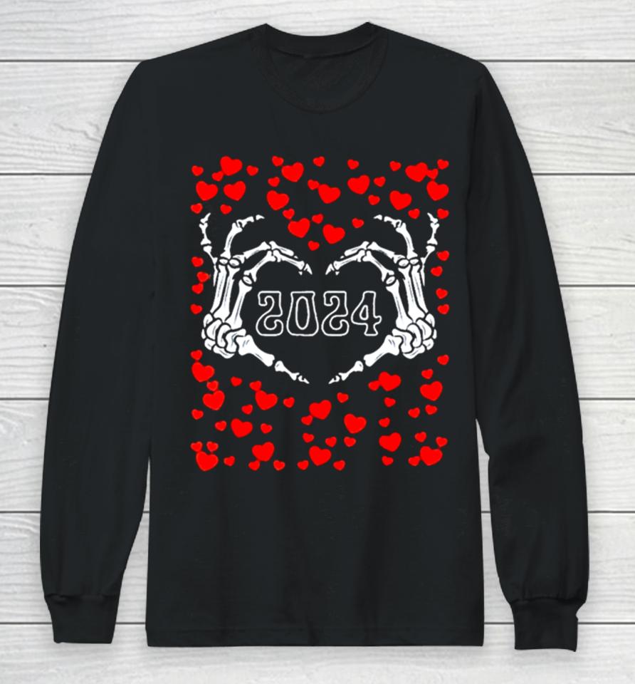 Skeleton Hand Heart Valentines Day Funny 2024 Heart’s Long Sleeve T-Shirt