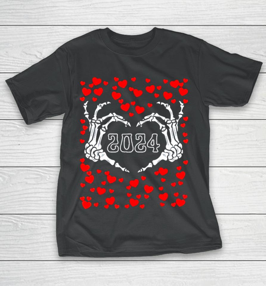 Skeleton Hand Heart Valentines Day Funny 2024 Heart’s T-Shirt