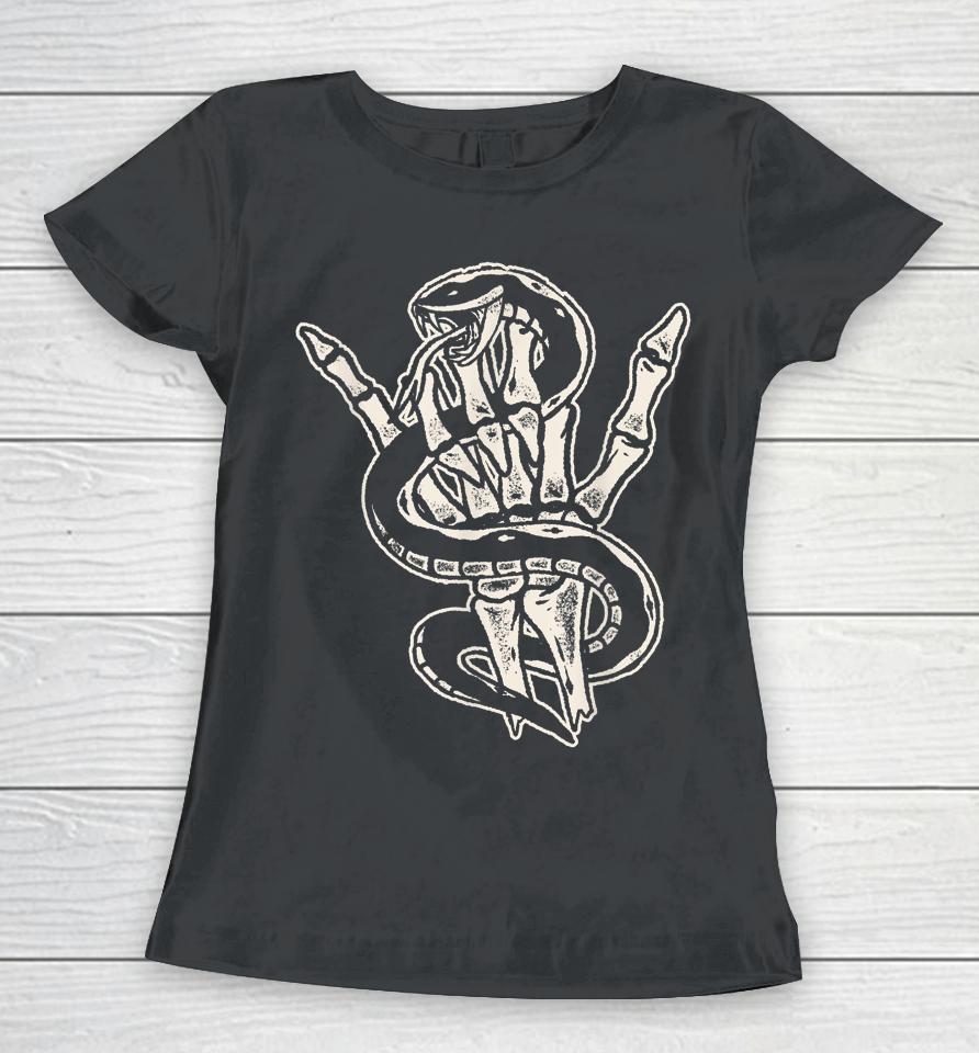 Snake Skeleton Hand Lazy Halloween Costume Cool Rock N Roll Women T-Shirt