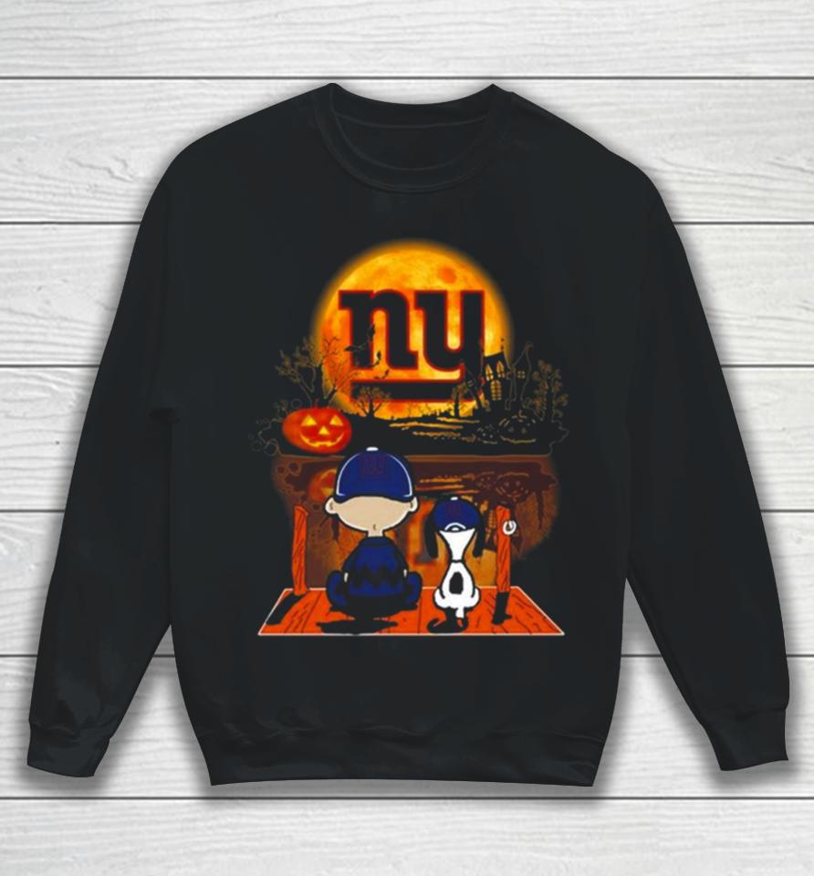 Snoopy And Charlie Brown New York Giants Sitting Under Moon Halloween 2023 Sweatshirt
