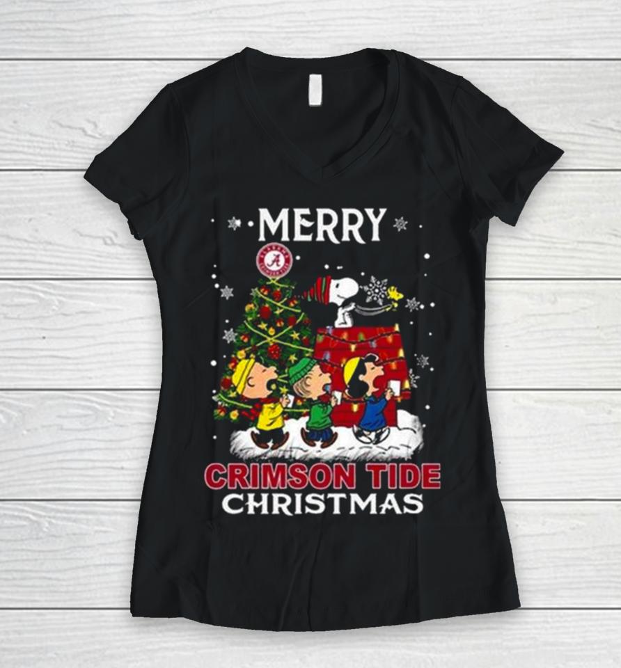 Snoopy And Friends Merry Christmas Alabama Crimson Tide 2023 Women V-Neck T-Shirt