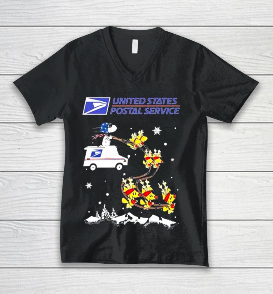 Snoopy And Woodstock Reindeers United States Postal Service Christmas 2023 Sweatshirts Unisex V-Neck T-Shirt