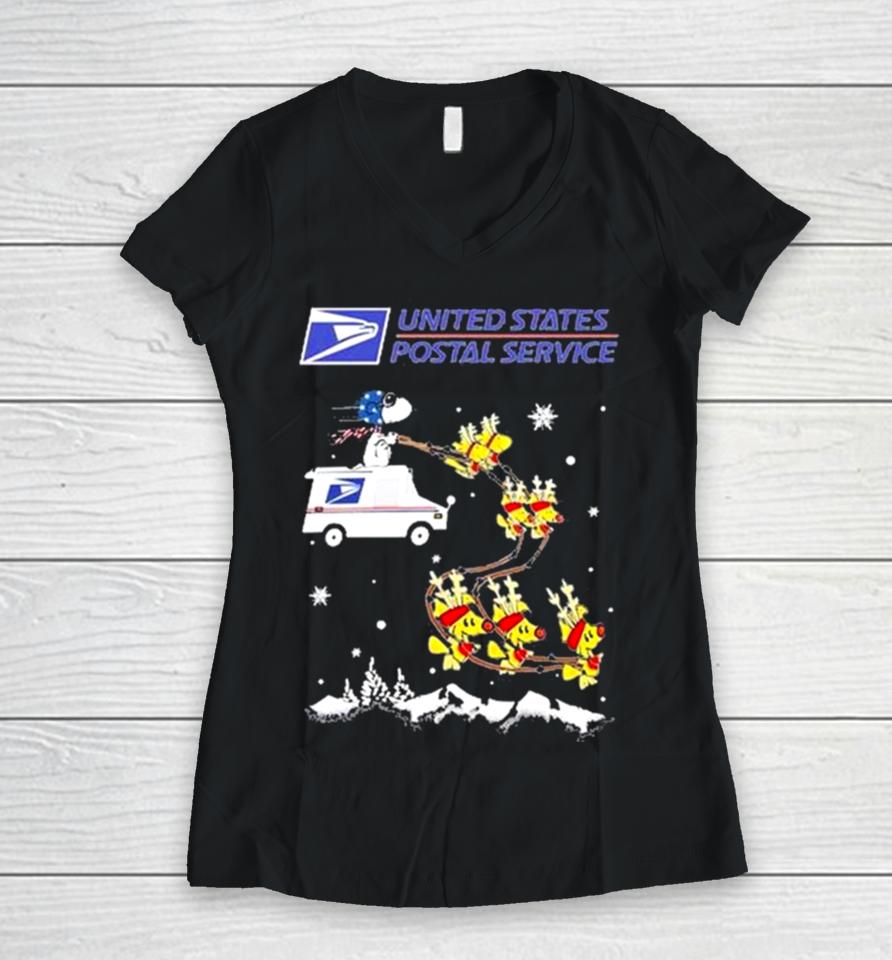 Snoopy And Woodstock Reindeers United States Postal Service Christmas 2023 Sweatshirts Women V-Neck T-Shirt