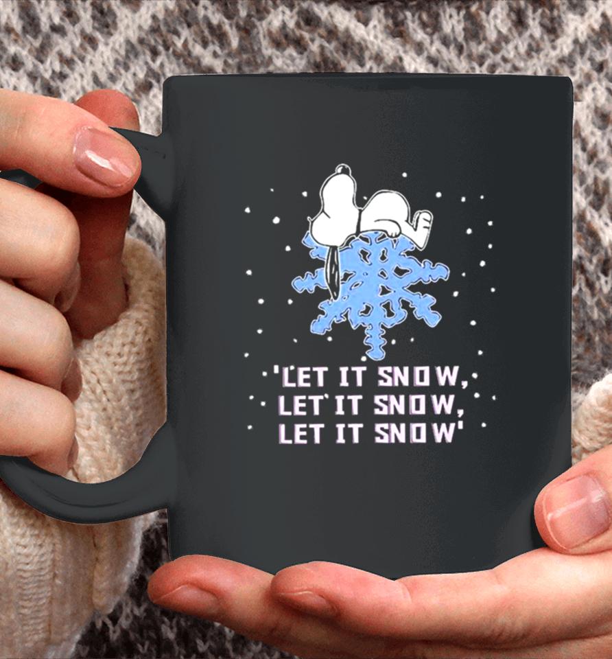 Snoopy Lying On Snowflake Let It Snow Christmas 2023 Illustration Coffee Mug