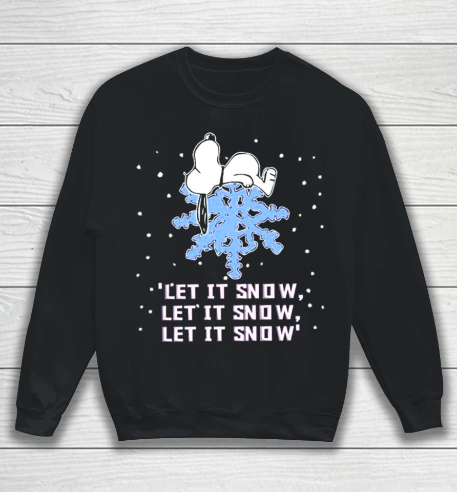 Snoopy Lying On Snowflake Let It Snow Christmas 2023 Illustration Sweatshirt