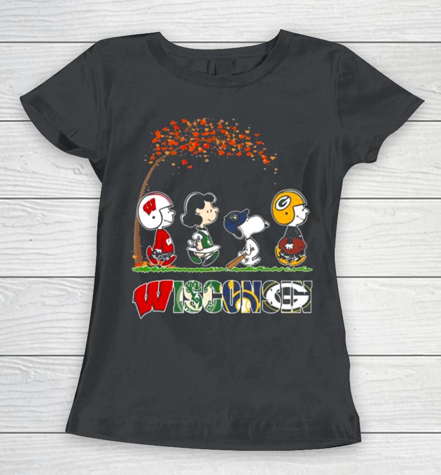 Snoopy Peanuts Loves Fall And Wisconsin Green Bay Packers Milwaukee Bucks Brewers Women T-Shirt