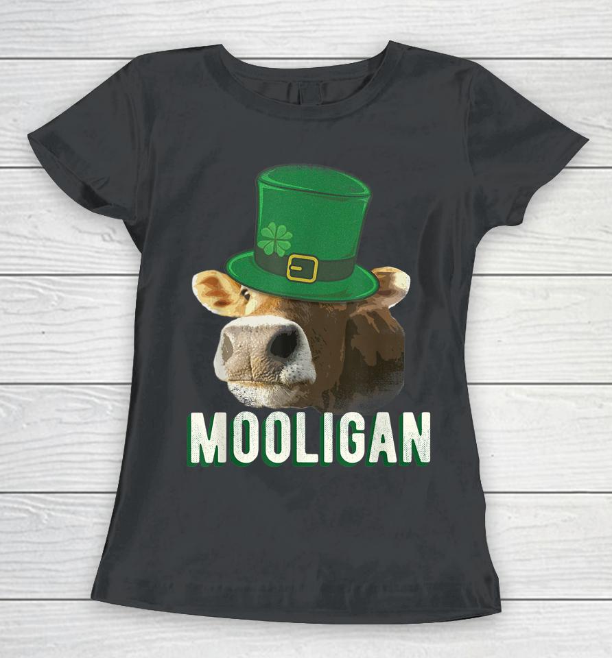 St Patricks Day Hooligan Mooligan Cow St Paddy Party Women T-Shirt