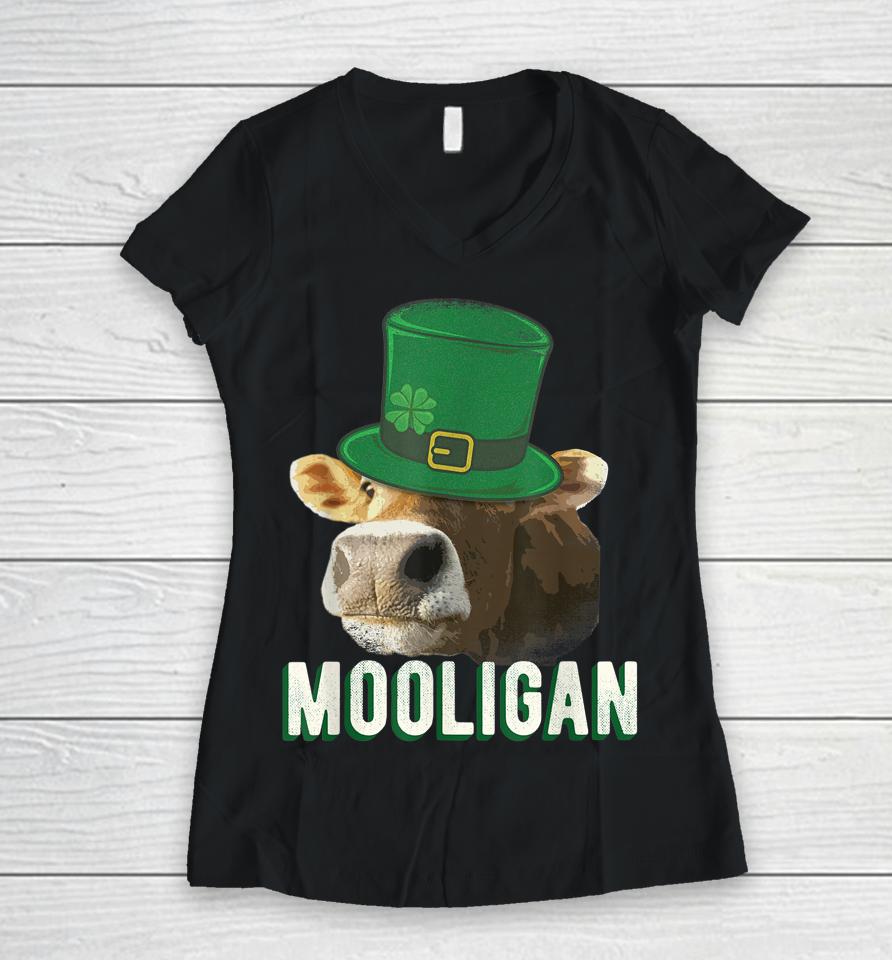 St Patricks Day Hooligan Mooligan Cow St Paddy Party Women V-Neck T-Shirt