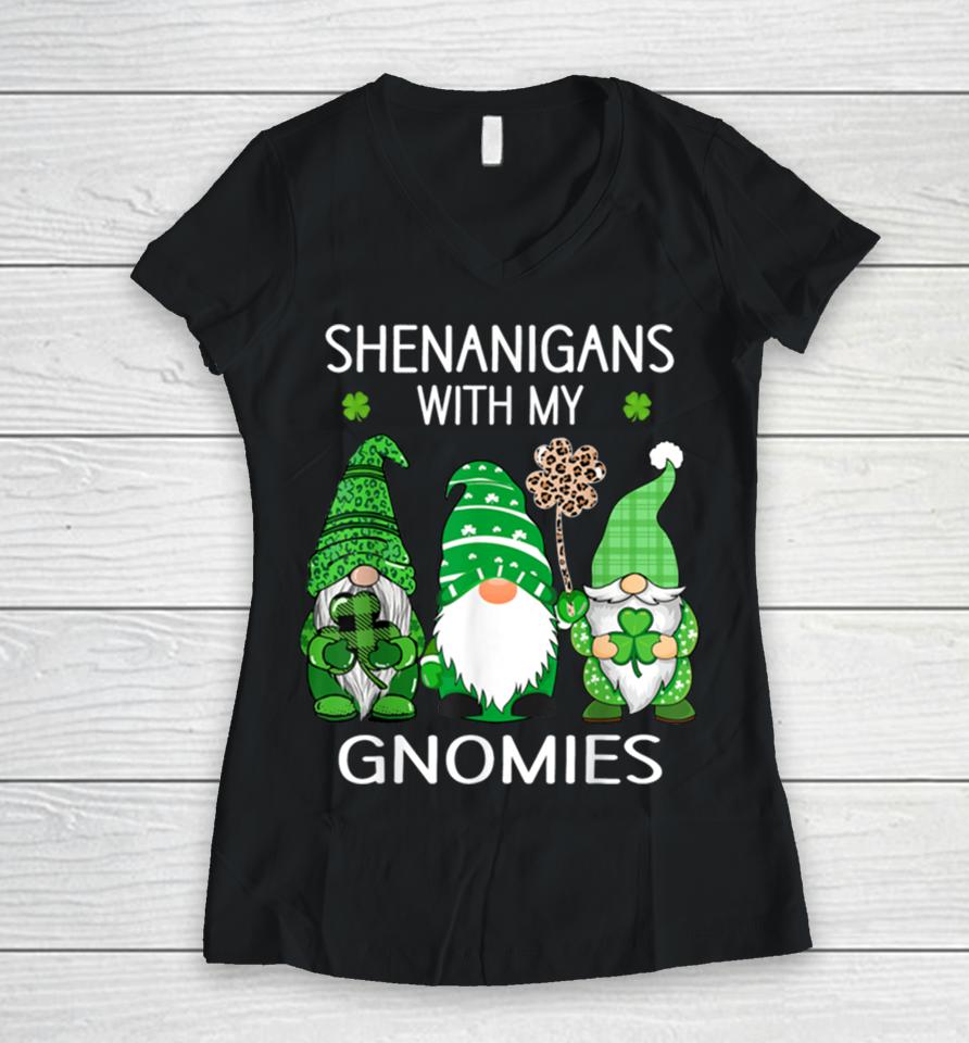 St Patricks Day Lucky Shamrock Leopard Gnomes Irish Women Women V-Neck T-Shirt