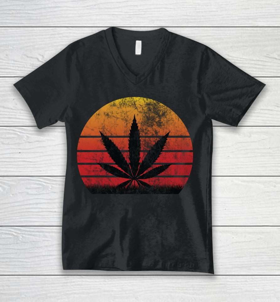 Sun Vintage Marijuana Weed Cannabis Leaf Retro Unisex V-Neck T-Shirt