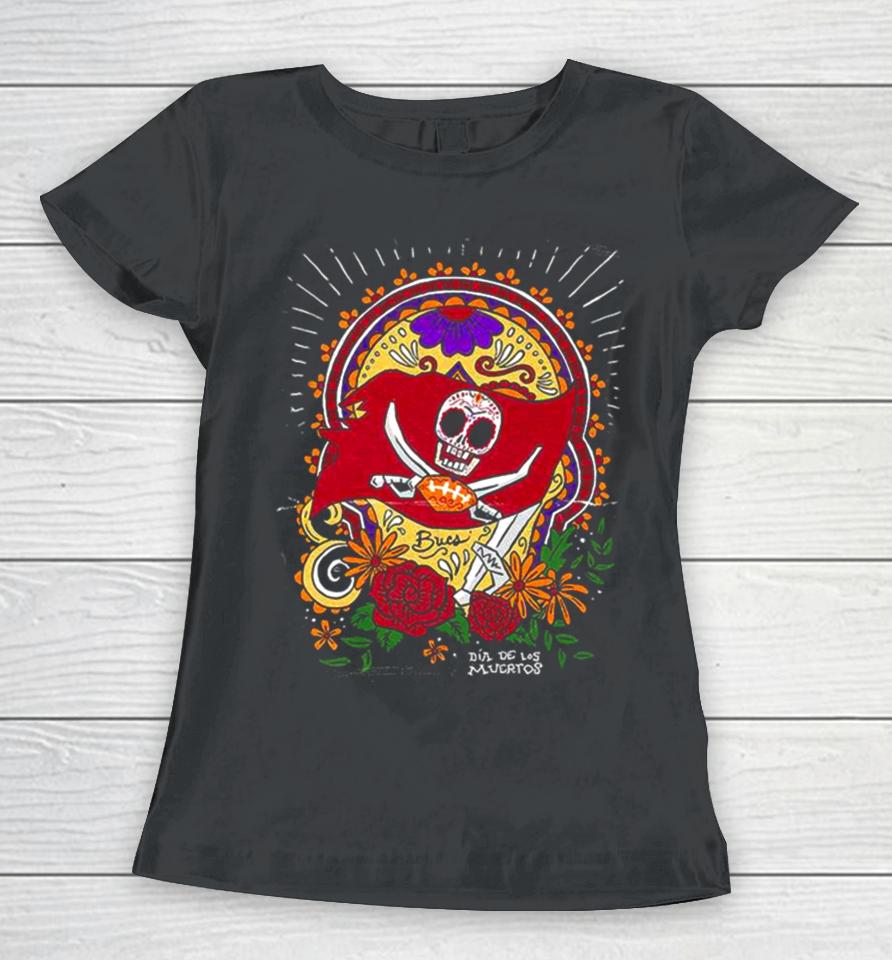 Tampa Bay Buccaneers Dia De Los Muertos Por La Cultura 2023 Women T-Shirt