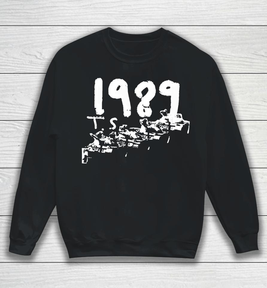 Taylor Swift Tiananmen Square China 1989 Sweatshirt