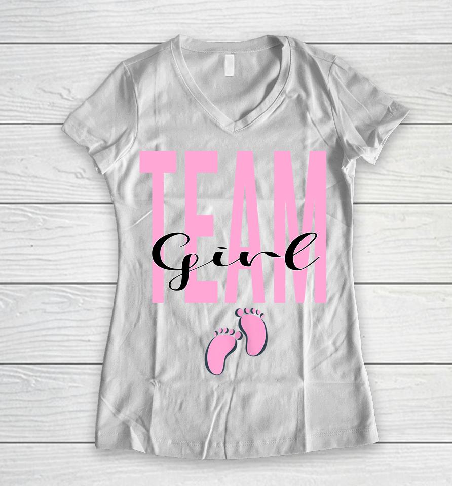 Team Girl Gender Reveal Baby Shower Pink Or Blue Women V-Neck T-Shirt