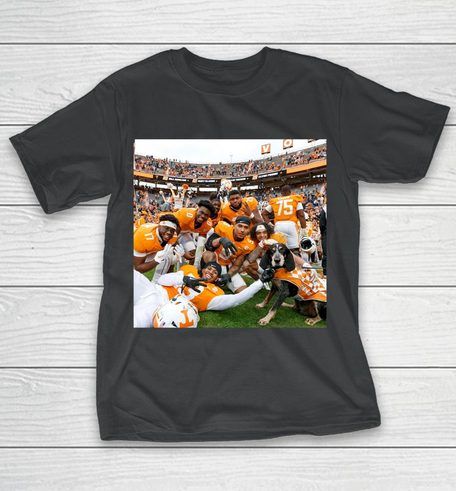 Tennessee Volunteer Smokey's Squad Volshop T-Shirt
