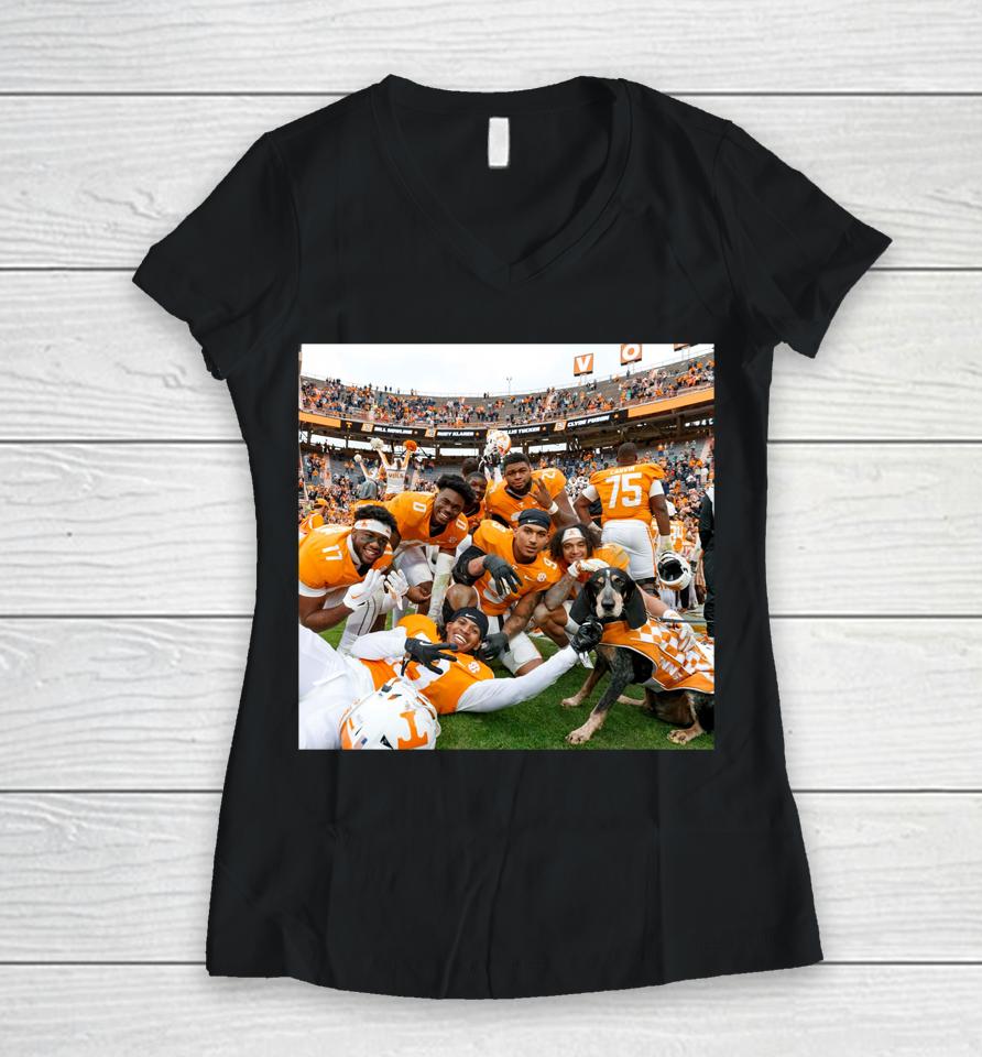 Tennessee Volunteers Football Team Smokey's Squad Women V-Neck T-Shirt