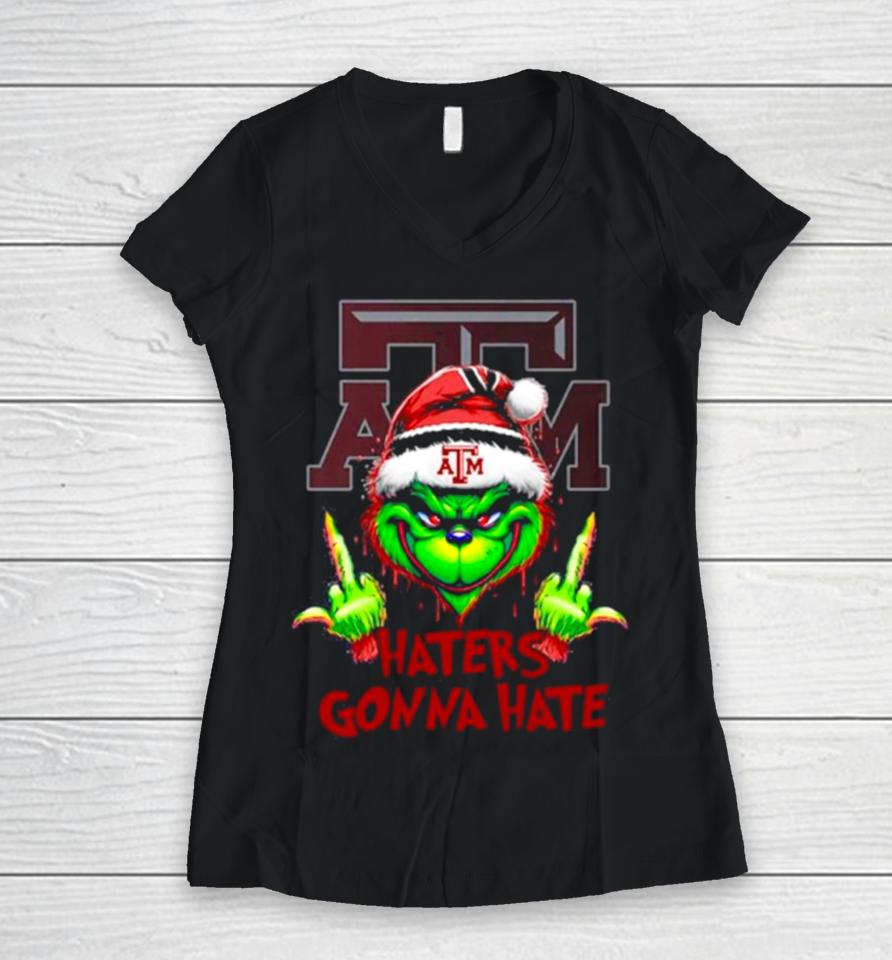 Texas A&Amp;M Aggies Grinch Santa Middle Finger Haters Gonna Hate Women V-Neck T-Shirt
