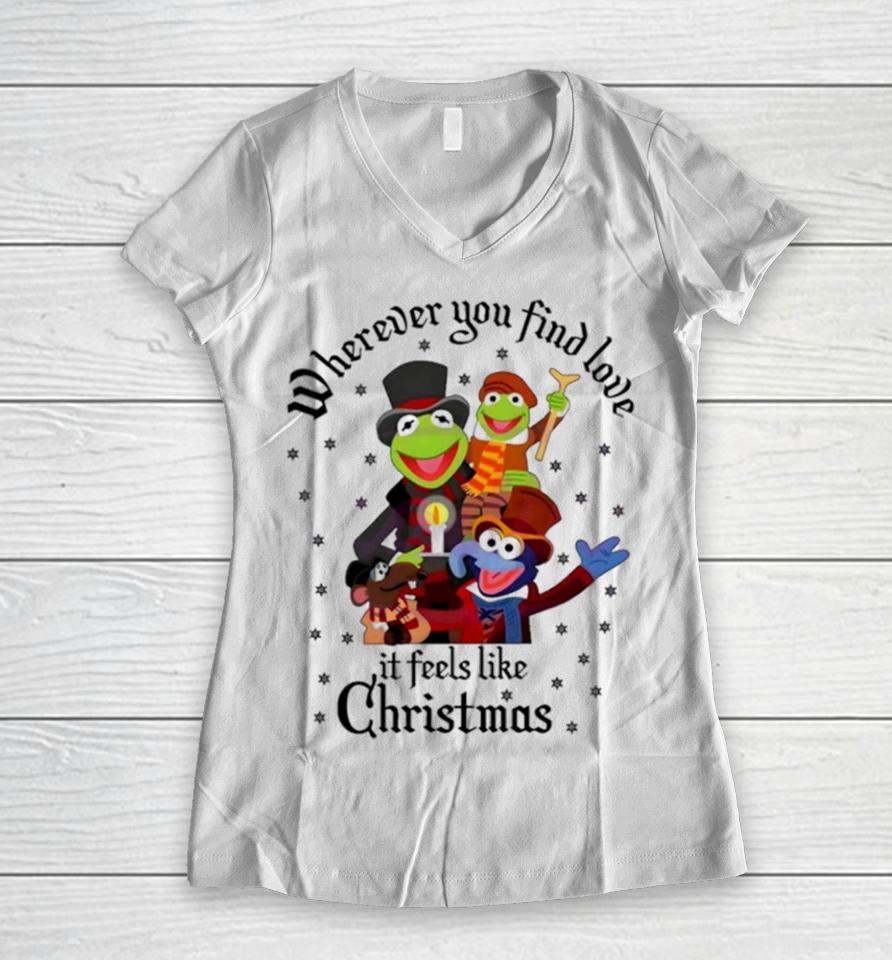The Muppets Wherever You Find Love It Feels Like Christmas Women V-Neck T-Shirt