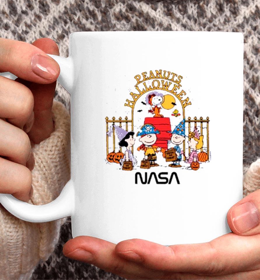 The Peanuts Space Trick And Treat Halloween Coffee Mug