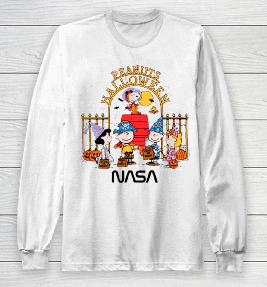 The Peanuts Space Trick And Treat Halloween Long Sleeve T-Shirt