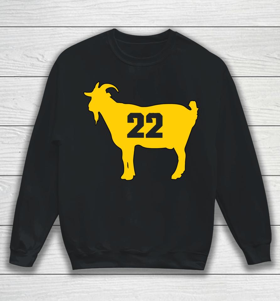 The Queen Of Basketball Iowa's Goat 22 Sweatshirt