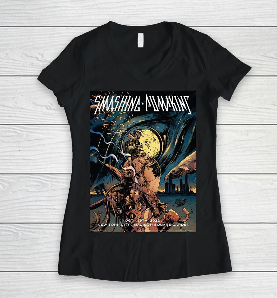 The Smashing Pumpkins At New York City Madison Square Garden On 19 Oct 2022 Women V-Neck T-Shirt