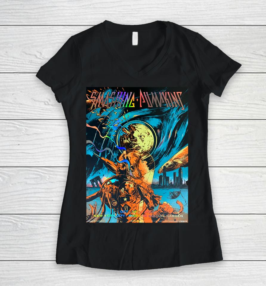 The Smashing Pumpkins New York City October 19 2022 Rainbow Foil Women V-Neck T-Shirt