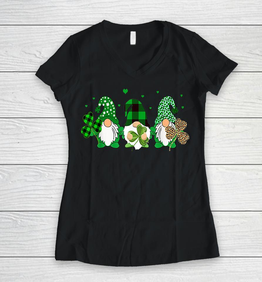 Three Gnomes Holding Shamrock Leopard Plaid St Patrick's Day Women V-Neck T-Shirt