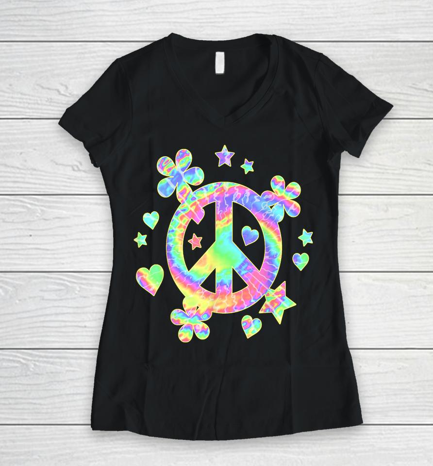 Tie-Dye Peace Sign Cute Love Colorful Tye Dye Hippie Flowers Women V-Neck T-Shirt