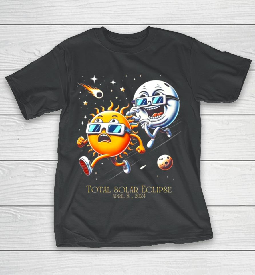 Total Solar Eclipse 8 4 2024 Sun Flees Moon Eclipse Chase T-Shirt