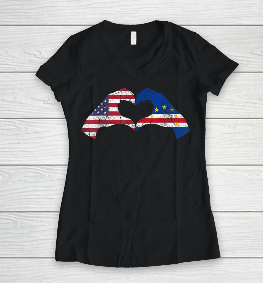 Usa Cape Verde Hand Flag Heart Cape Verdean Americans Love Women V-Neck T-Shirt