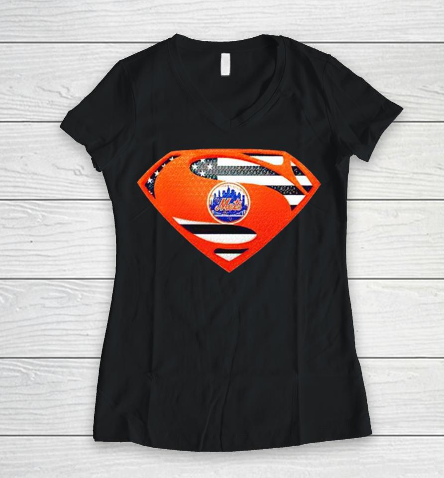 Usa Flag Inside New York Mets Superman Women V-Neck T-Shirt