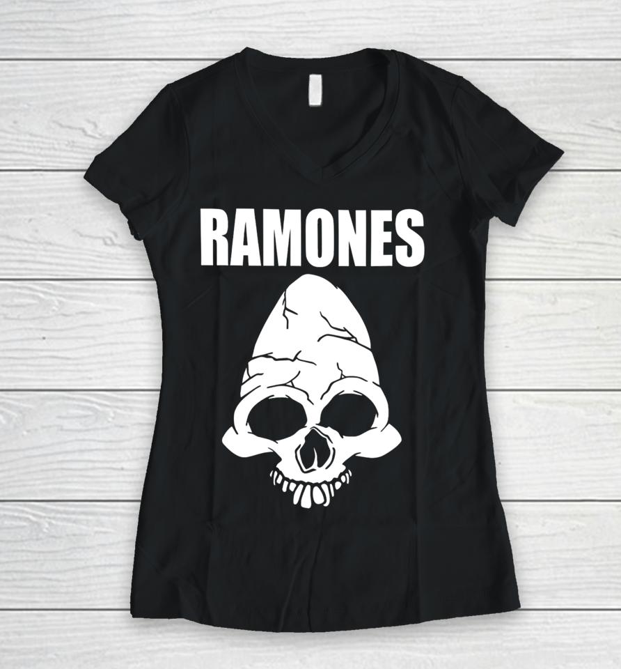 Vick_8122 1999 Ramones Skull Long Sleeve T Shirt Cm Punk Wearing Ramones Skull Women V-Neck T-Shirt