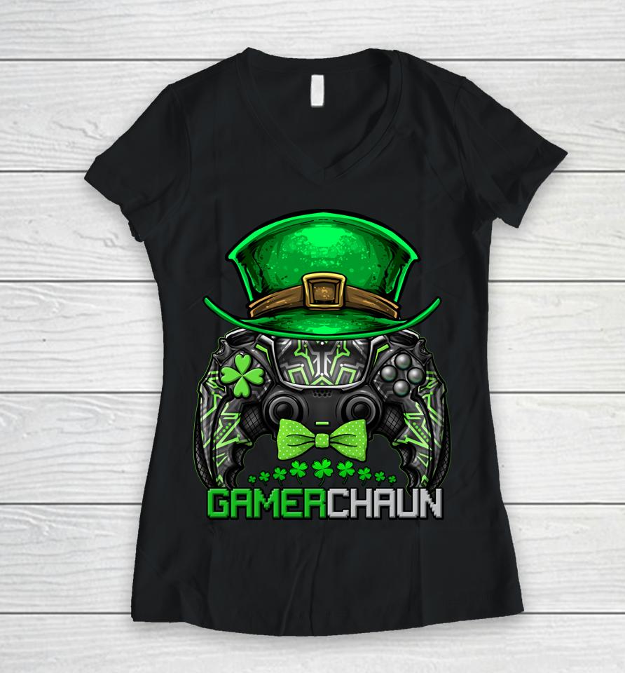 Video Gamer Leprechaun Gamers St Patrick's Day Gamerchaun Women V-Neck T-Shirt