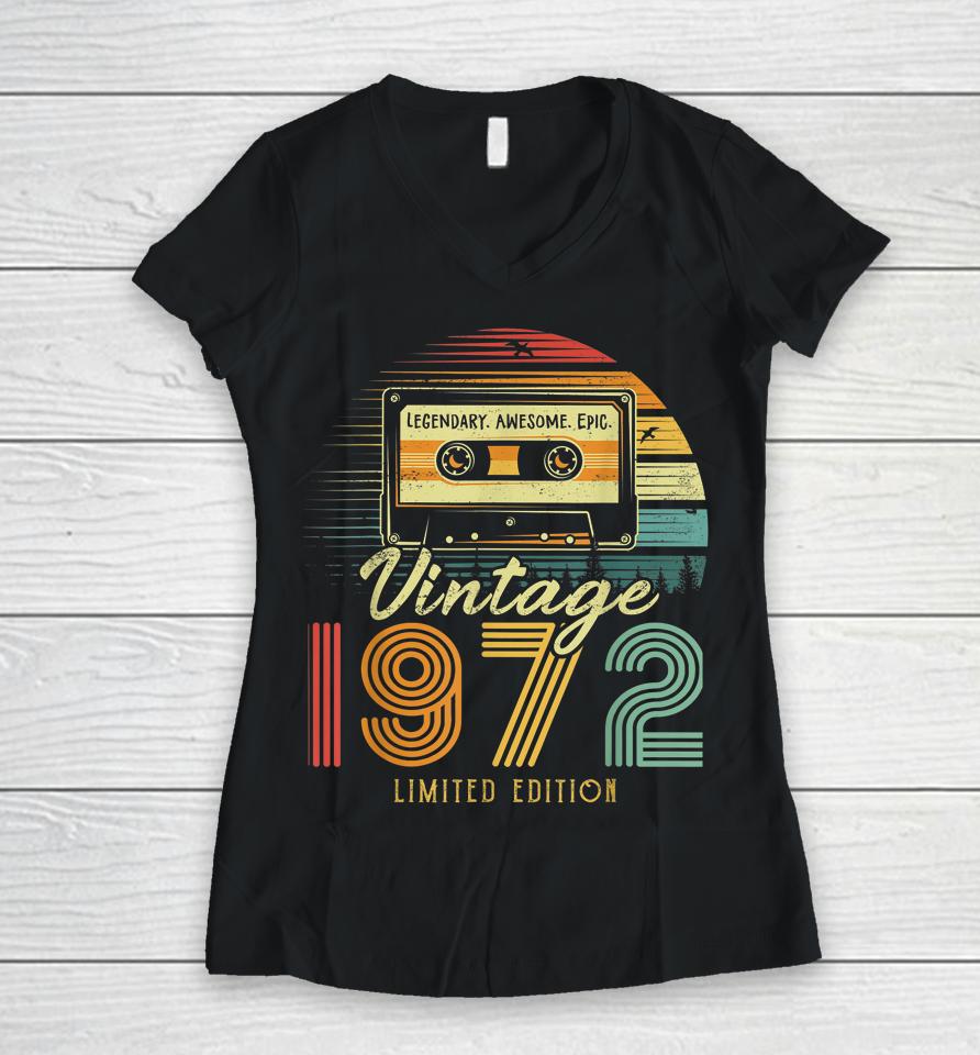 Vintage 1972 Retro Cassette 1972 50Th Birthday 50 Years Old Women V-Neck T-Shirt