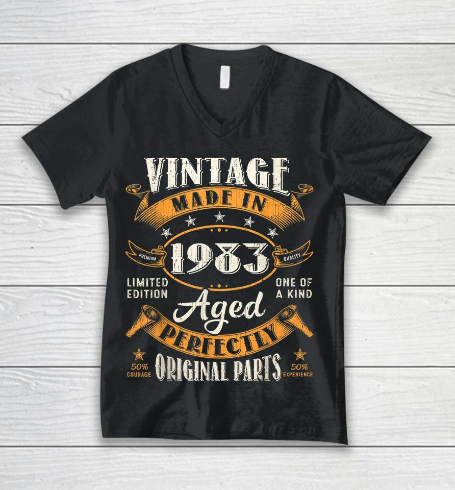 Vintage 40Th Birthday Decorations Men Funny 1983 40 Birthday Unisex V-Neck T-Shirt