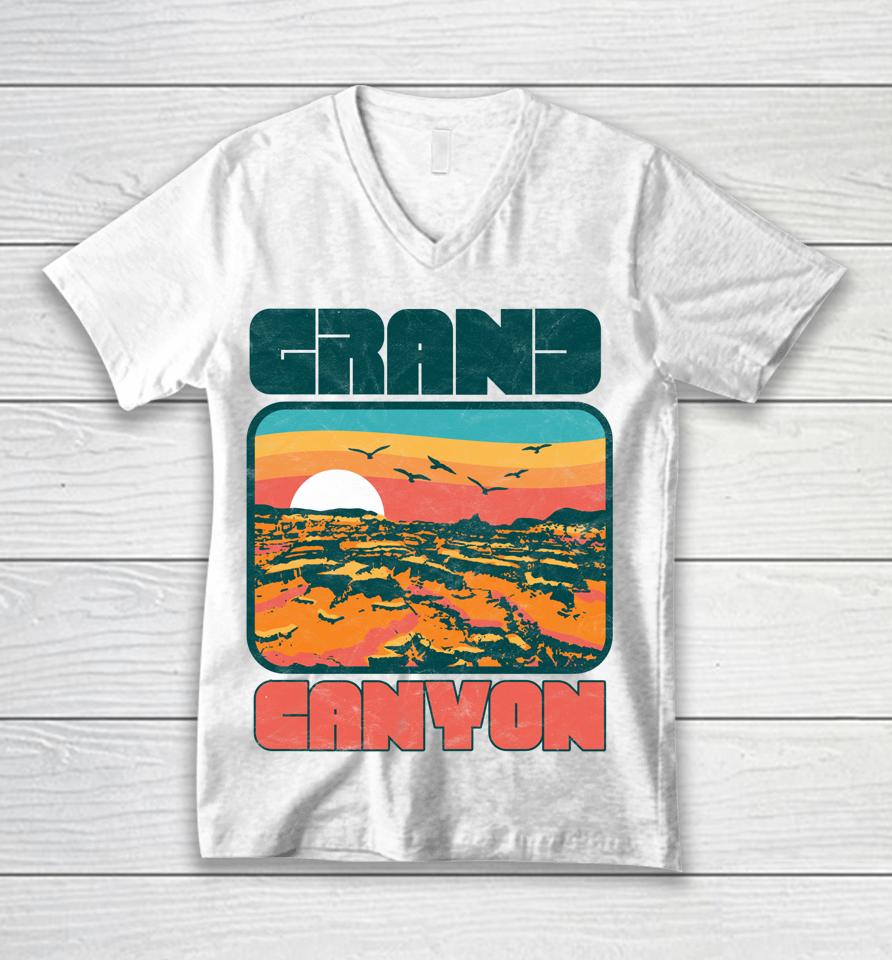 Vintage 80'S Grand Canyon Retro Vibe Graphic Unisex V-Neck T-Shirt