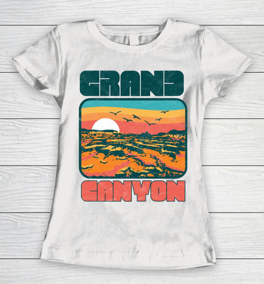 Vintage 80'S Grand Canyon Retro Vibe Graphic Women T-Shirt