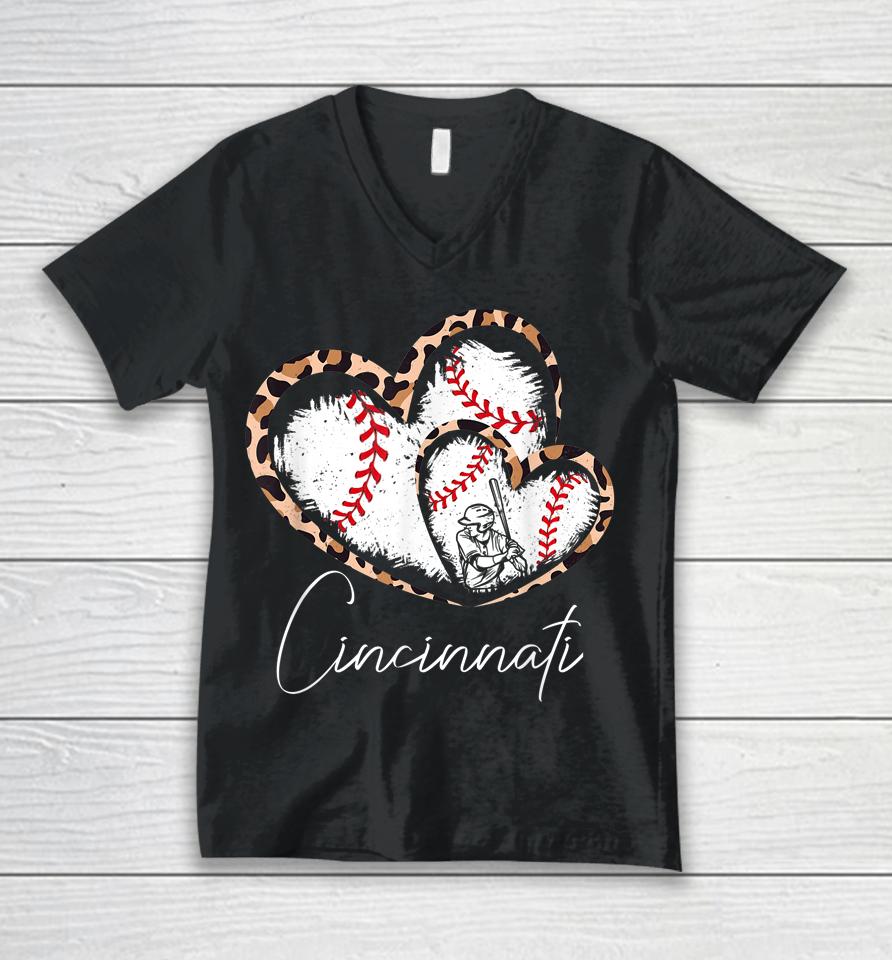 Vintage Cincinnati Baseball Leopard Heart Baseball Fans Unisex V-Neck T-Shirt
